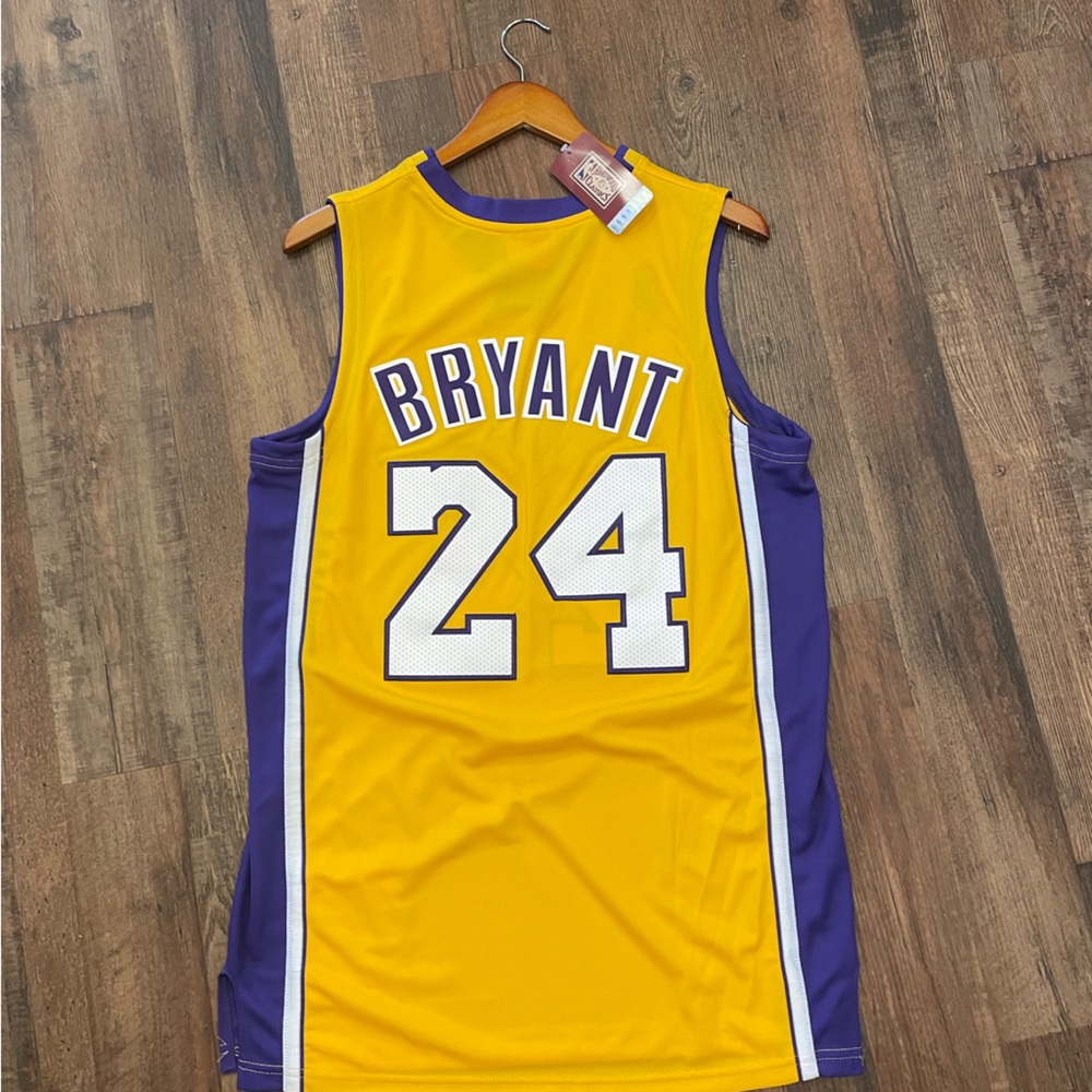 COPY - Kobe Bryant Mitchell @ Ness Jersey